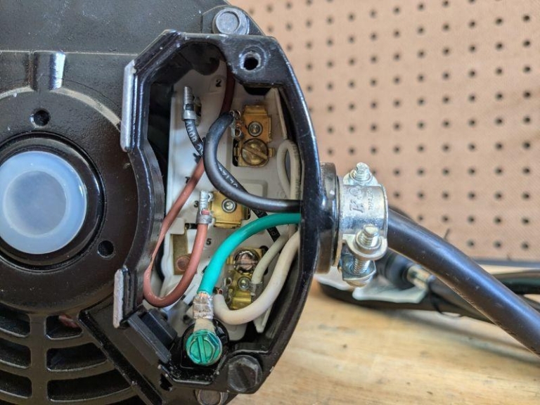 120V motor wiring connections inside cover plate